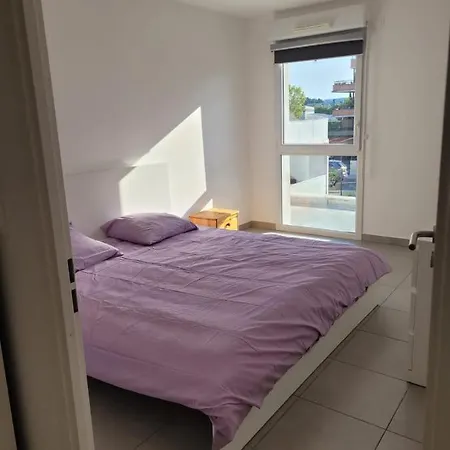 Superbes Neufs A Apartament