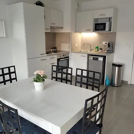 Apartament Superbes Neufs A Montpellier
