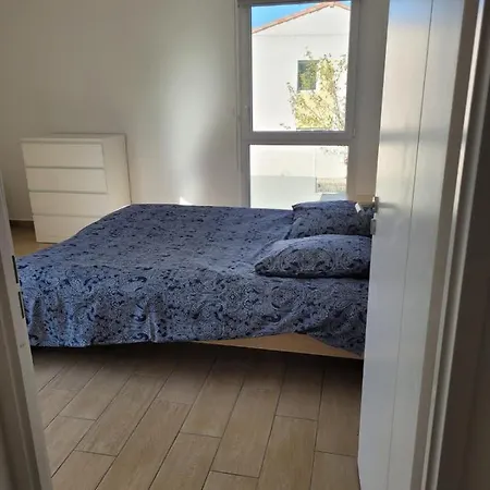 Superbes Neufs A Apartament